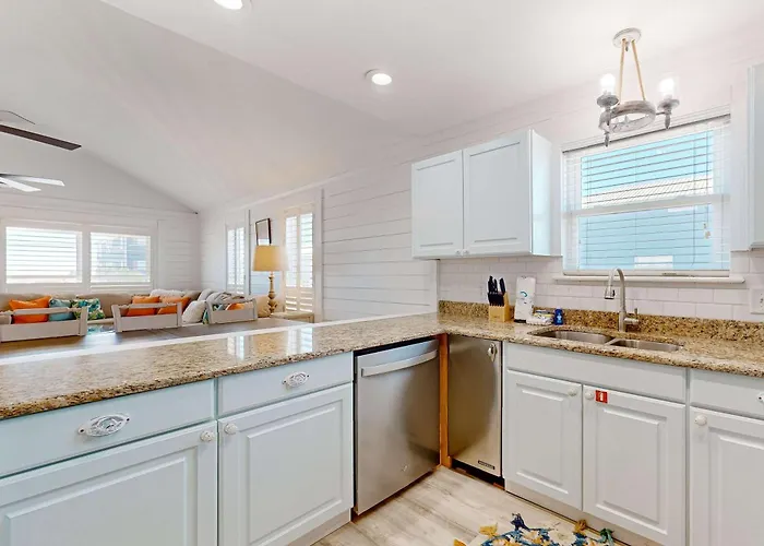 Holiday home Updated Luxurious W Gulf Views Gas Grill Wifi Ac W&d Gulf Shores