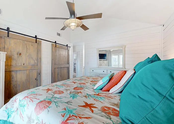 Updated Luxurious W Gulf Views Gas Grill Wifi Ac W&d *