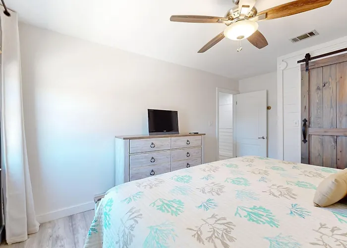 Updated Luxurious W Gulf Views Gas Grill Wifi Ac W&d *